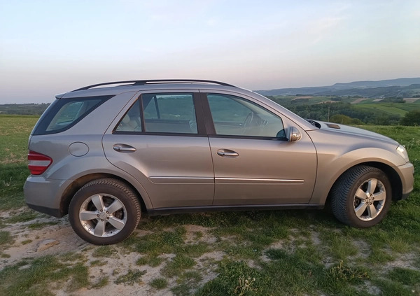 Mercedes-Benz ML cena 44500 przebieg: 162135, rok produkcji 2005 z Baborów małe 466